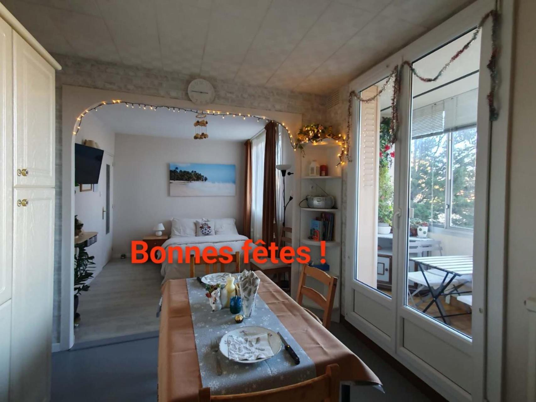 Medipole T2 Avec Un Garage Gratuit Sur Place, 16Min A Centre Ville Lyon En Metro A วีเลอร์บาน ภายนอก รูปภาพ